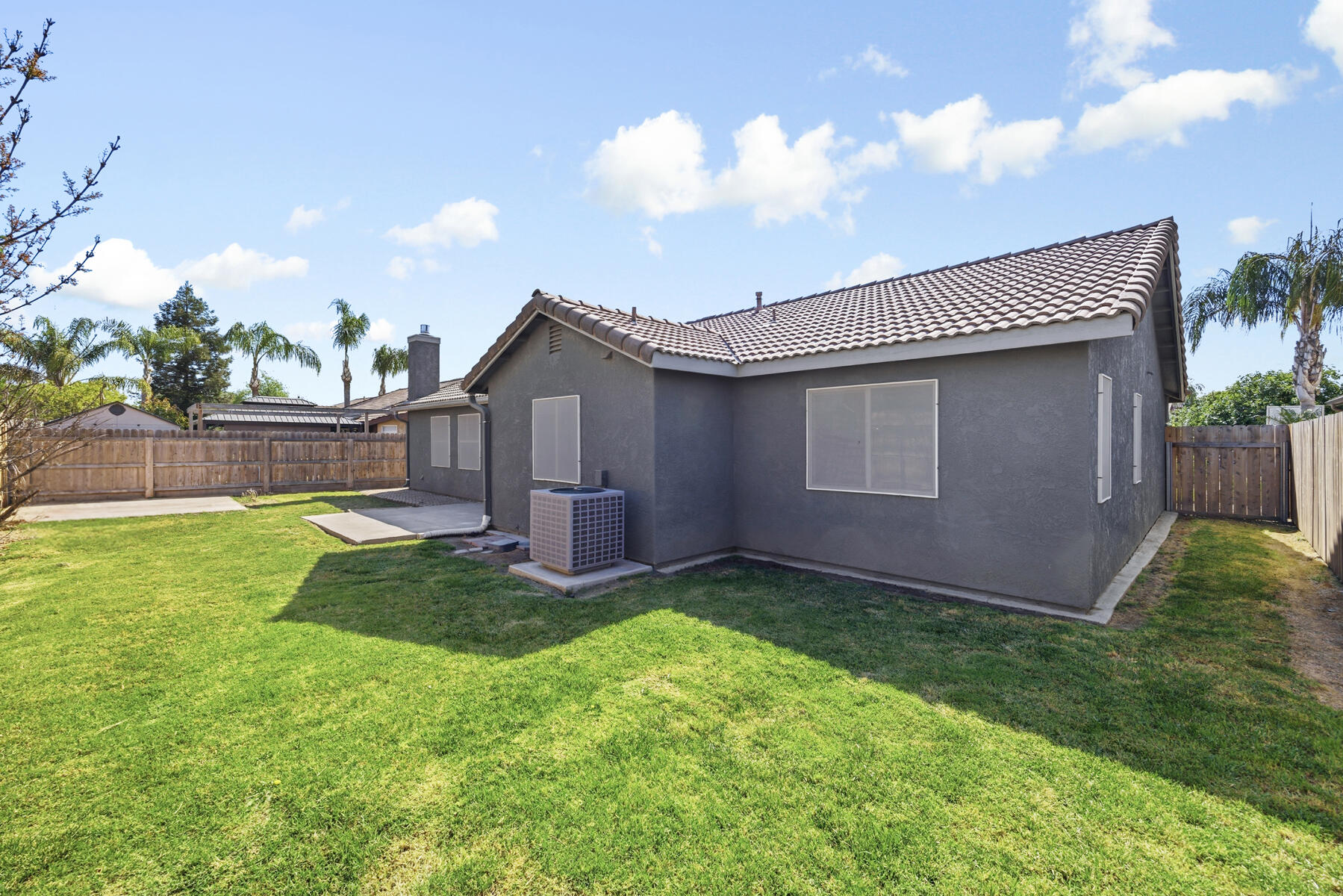 1752 Modoc Avenue Tulare, CA 93274 - Photo 39 of 45 39 - Back of Property (3)