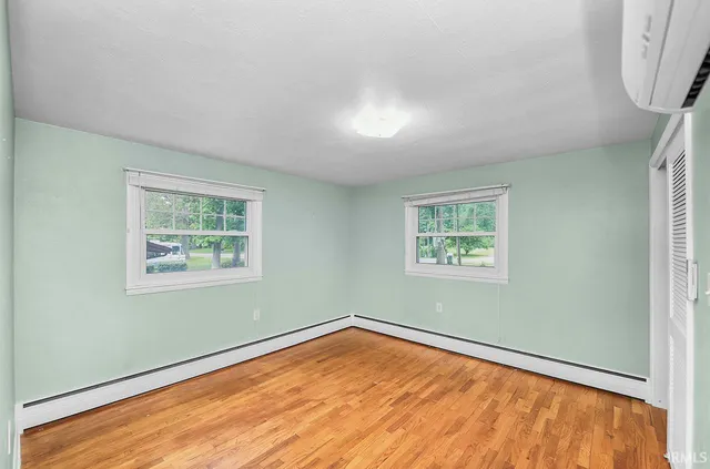 $359,000 | 20484 County Road 8, Bristol, IN 46507