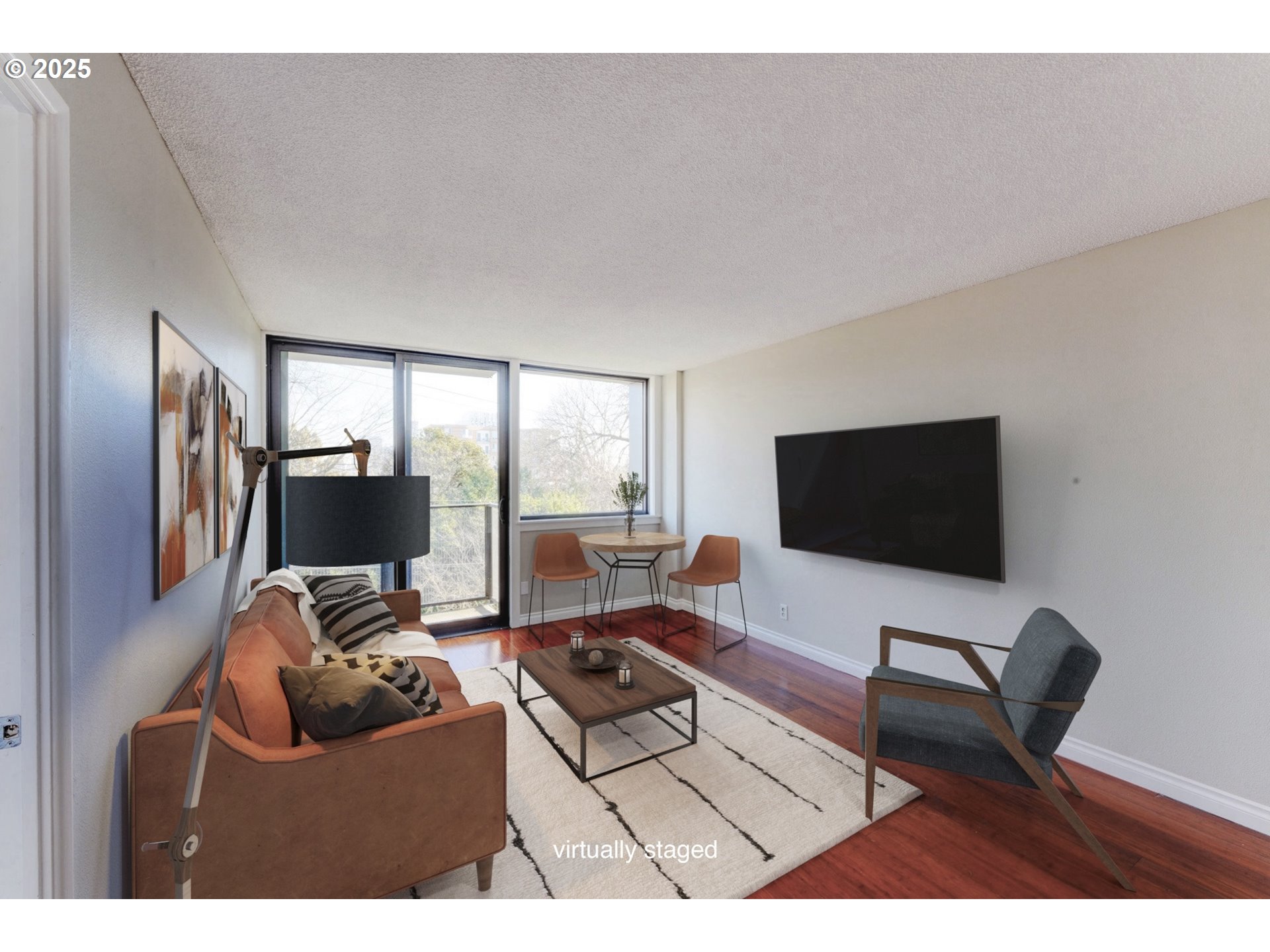 2020 Southwest Main Street, Unit 403 Portland, OR 97205 - Photo 5 of 25 Gallery Image 5