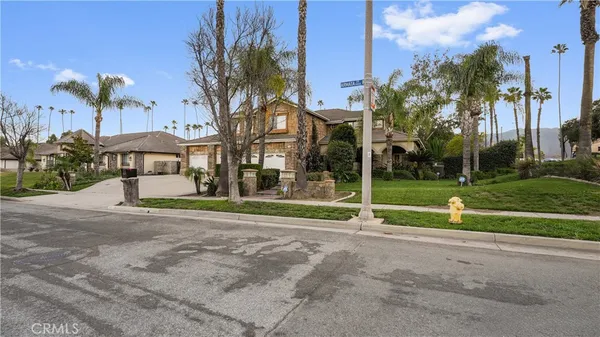 $1,795,000 | 922 Armata Drive, Corona, CA 92881