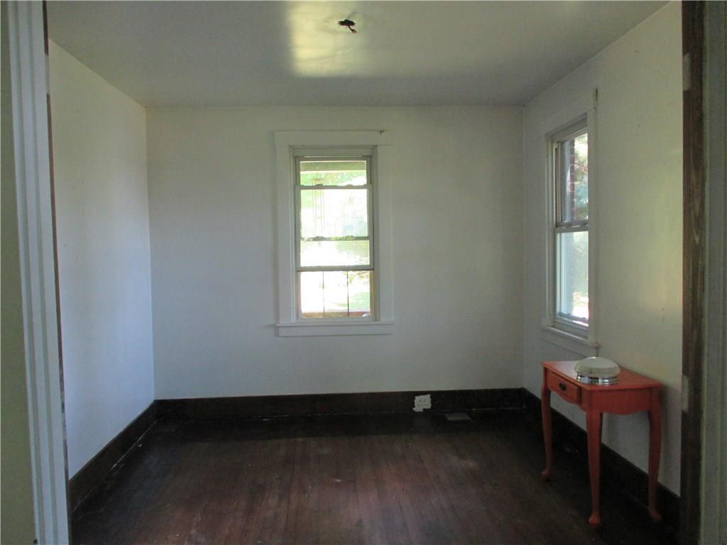 623 Freeport Road Pittsburgh, PA 15238 - Photo 7 of 12 Gallery Image 7