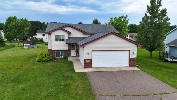 $250,000 | 17767 Madison Drive, Little Falls, MN 56345