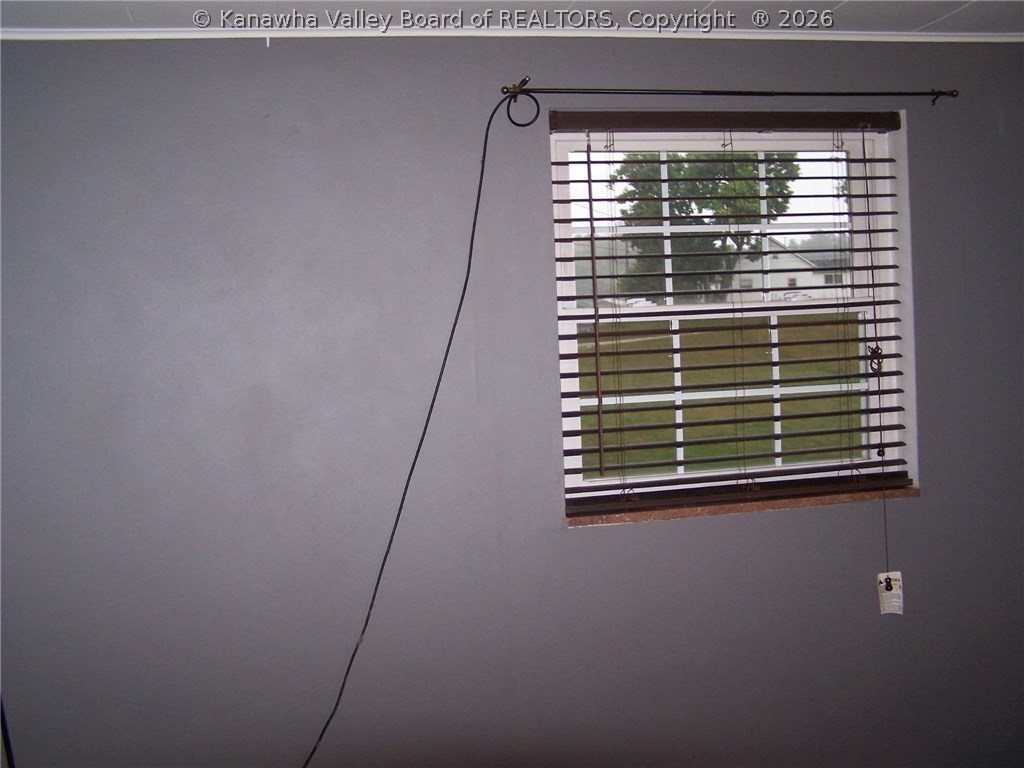 12273 Huntington Road Gallipolis Ferry, WV 25515 - Photo 12 of 15 Gallery Image 12