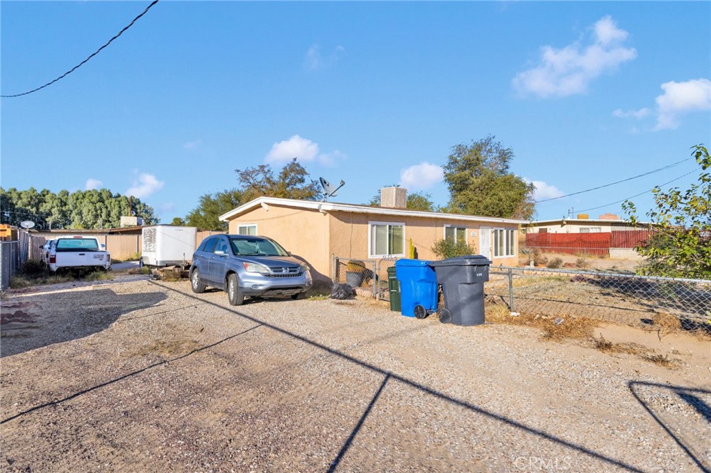 25488 Jade Road Barstow, CA 92311 - Photo 4 of 25 a view of a street with cars