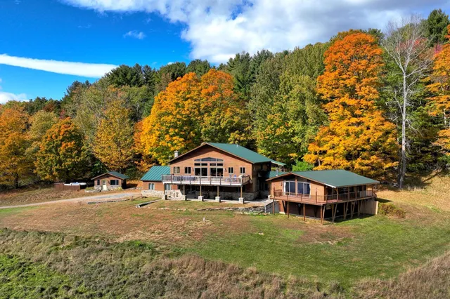 $1,495,000 | 310 Pierce Hill Road, West Windsor, VT 05037