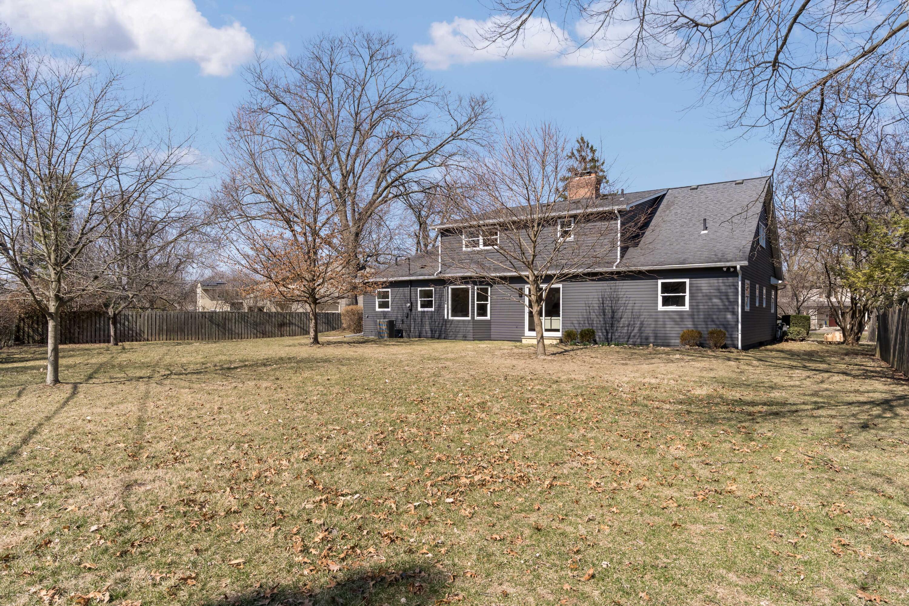 2101 Pinebrook Road Columbus, OH 43220 - Photo 49 of 53 Yard
