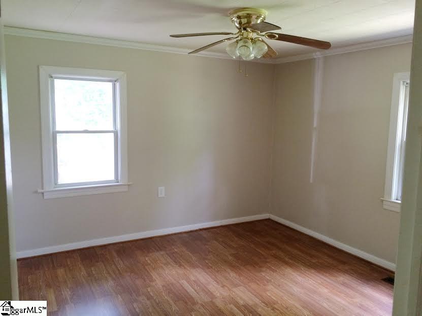 611 Harvey Road Greer, SC 29651 - Photo 8 of 11 Gallery Image 8