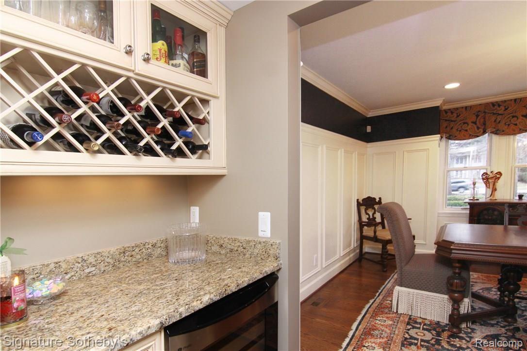 770 North Cranbrook Road Bloomfield Hills, MI 48301 - Photo 11 of 39 8 (2).jpg