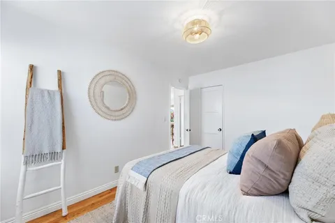 $2,600,000 | 1136 8th Street, Hermosa Beach, CA 90254