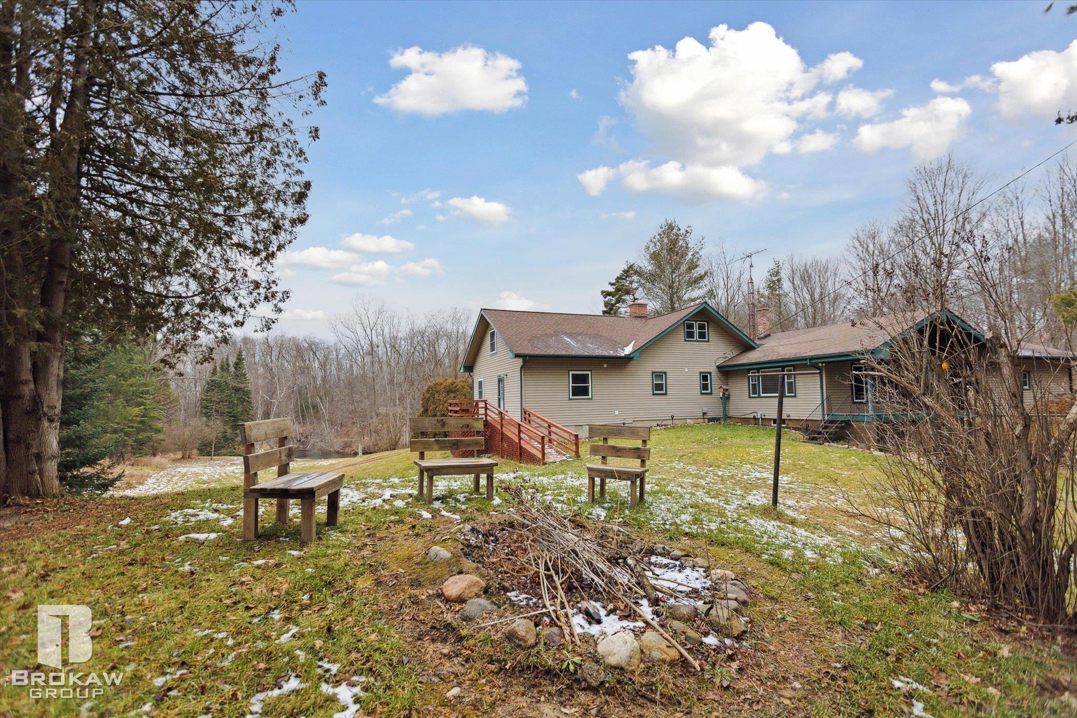 6063 Marathon Road Otter Lake, MI 48464 - Photo 18 of 69 50130321-6b7a9cc3-7e3d-4558-bbfa-69300ad3c8be.JPG