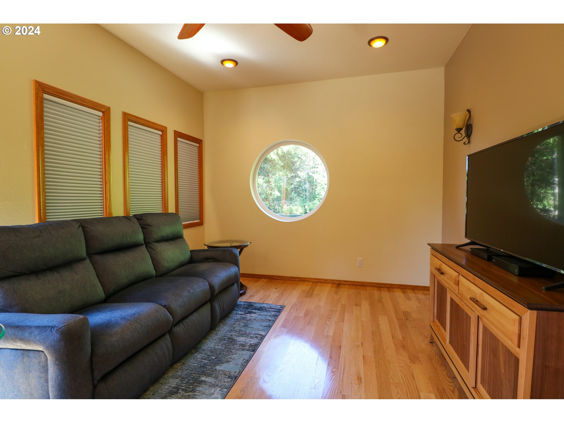 73495 Highway 101 North Bend, OR 97459 - Photo 19 of 48
