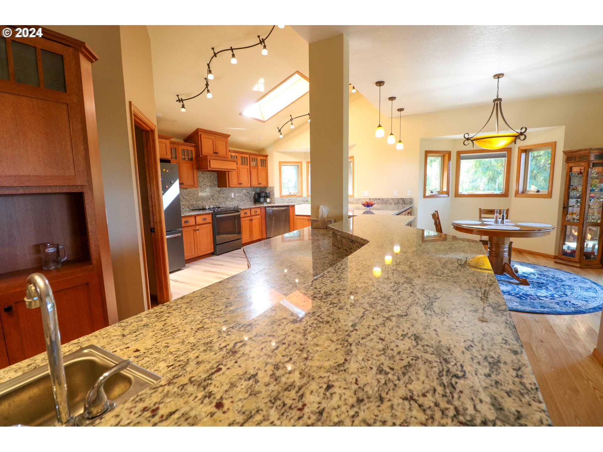 73495 Highway 101 North Bend, OR 97459 - Photo 7 of 48