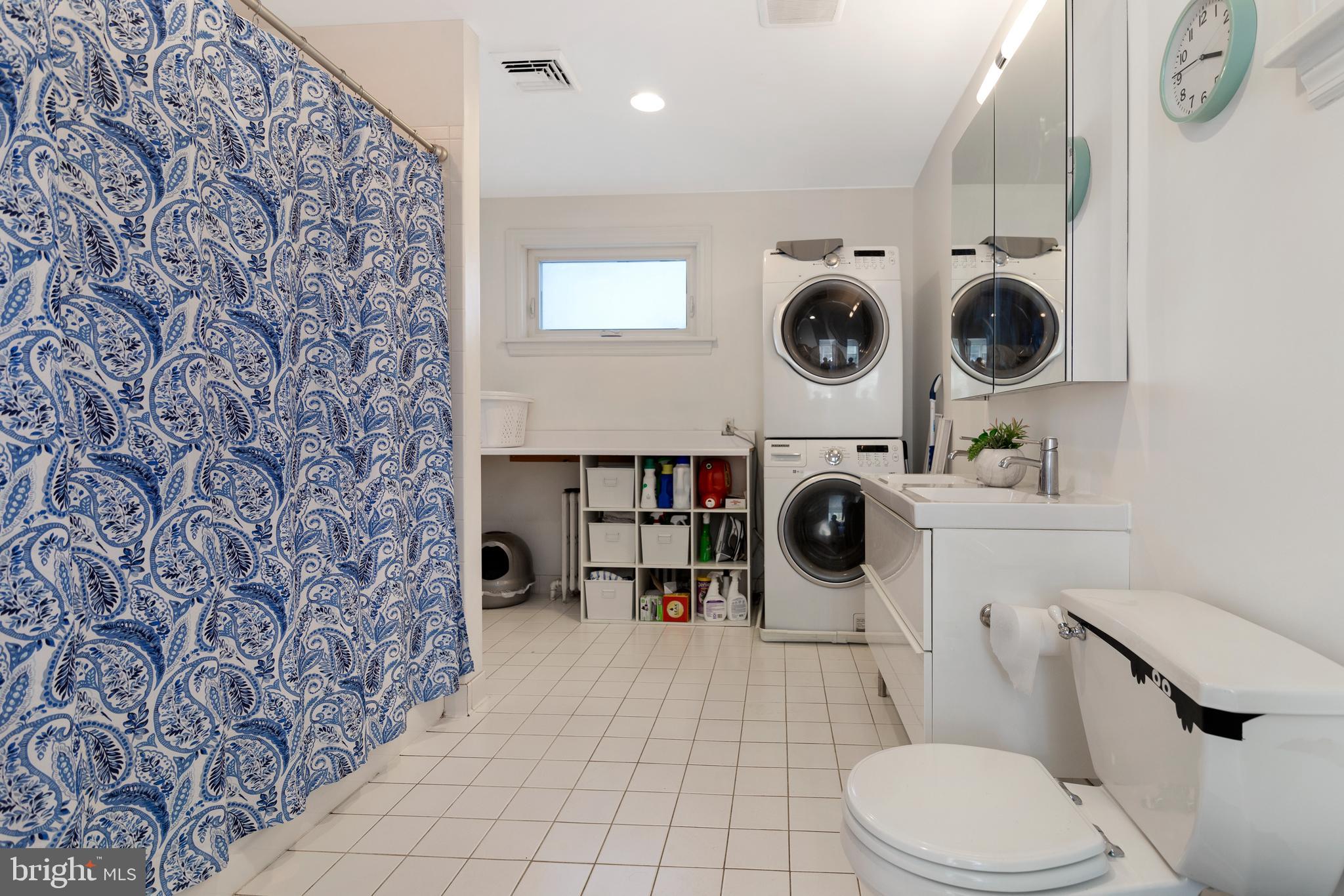 501 Warwick Road Haddonfield, NJ 08033 - Photo 19 of 29 Jack & Jill Bath