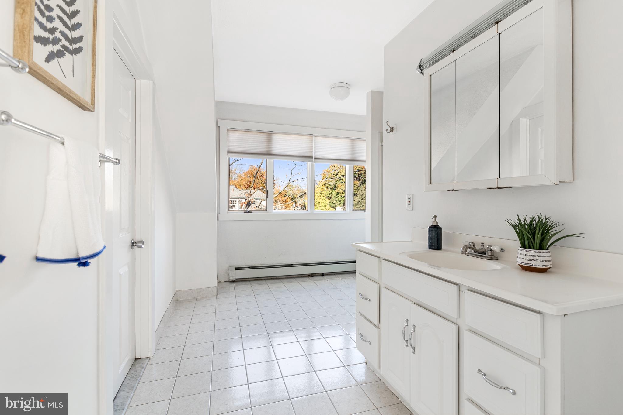 501 Warwick Road Haddonfield, NJ 08033 - Photo 23 of 29