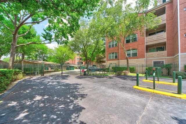 a view of a backyard with a small area