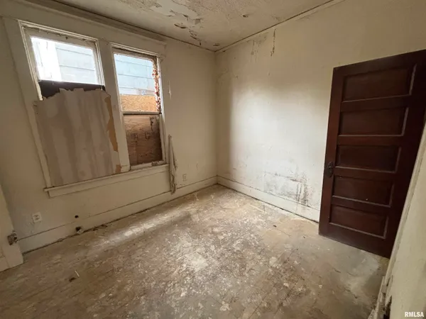 $35,000 | 1504 North Linn Street, Peoria, IL 61604