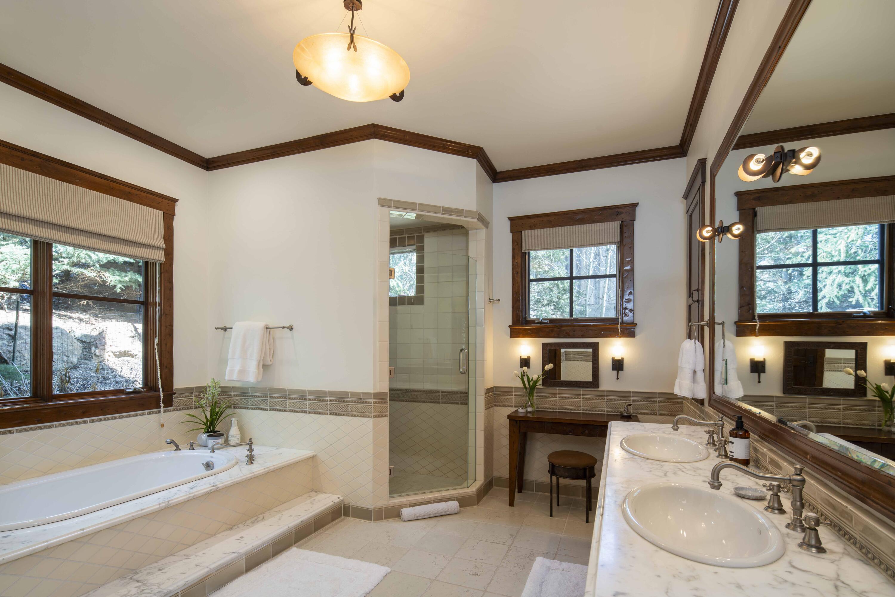 780 Alpine Lane Ketchum, ID 83340 - Photo 25 of 47 Primary Bathroom