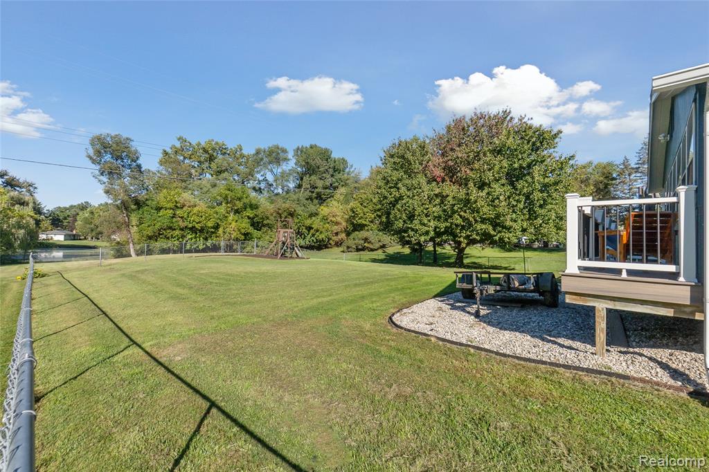 2135 Oak Grove Road Howell, MI 48855 - Photo 40 of 49