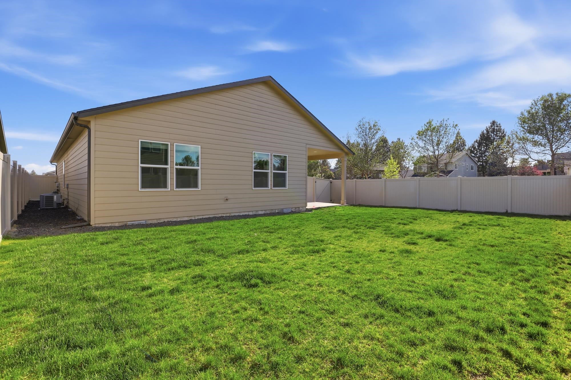 5914 West Georgetown Lane Spokane, WA 99208 - Photo 37 of 44