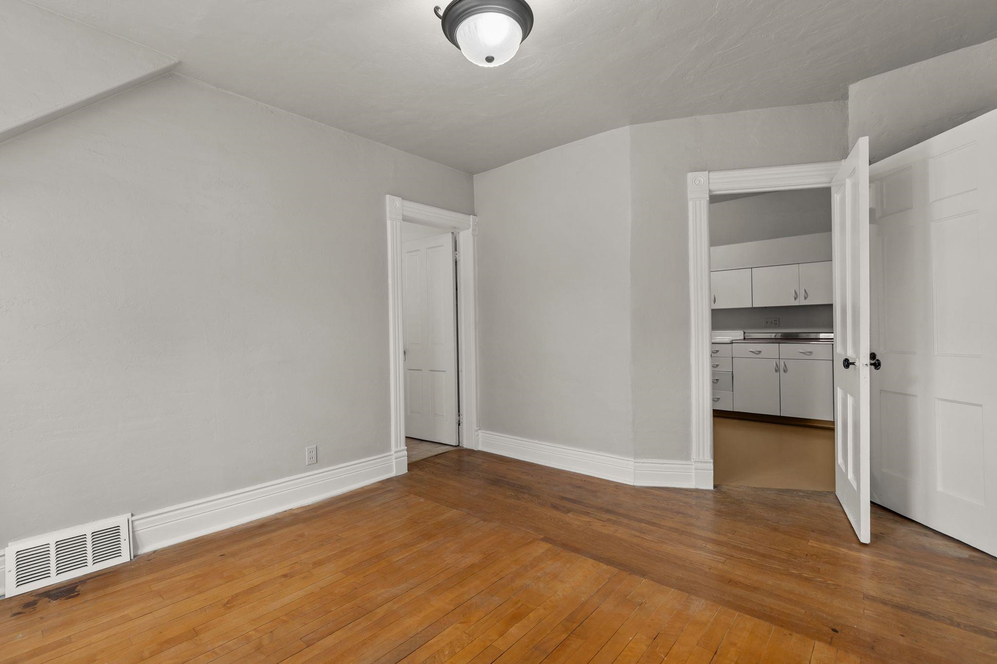 719 South State Street Appleton, WI 54911 - Photo 41 of 68