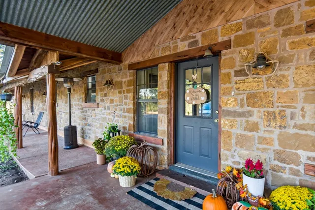 a outdoor space with plants