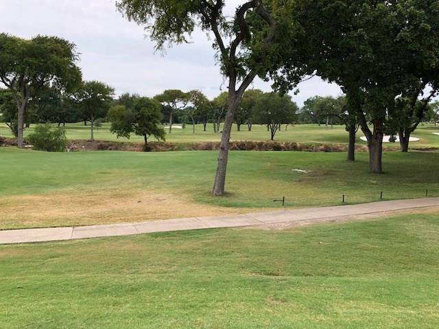 5981 Arapaho Road, Unit 1503 Dallas, TX 75248 - Photo 13 of 14 a view of a park