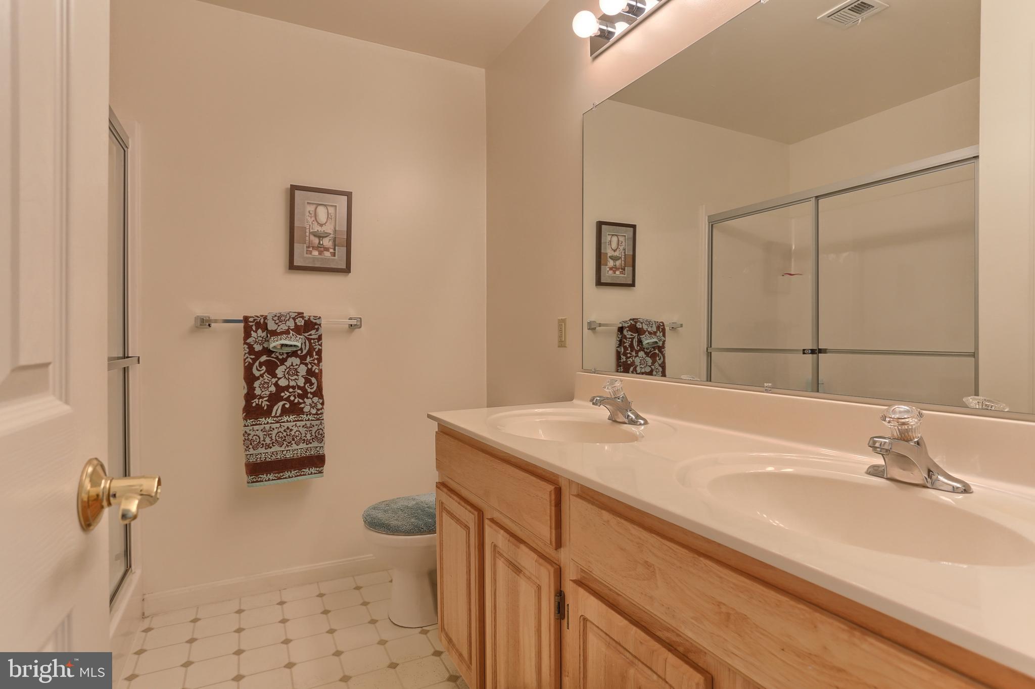 102 Sparrow Road Hummelstown, PA 17036 - Photo 13 of 37 Gallery Image 13