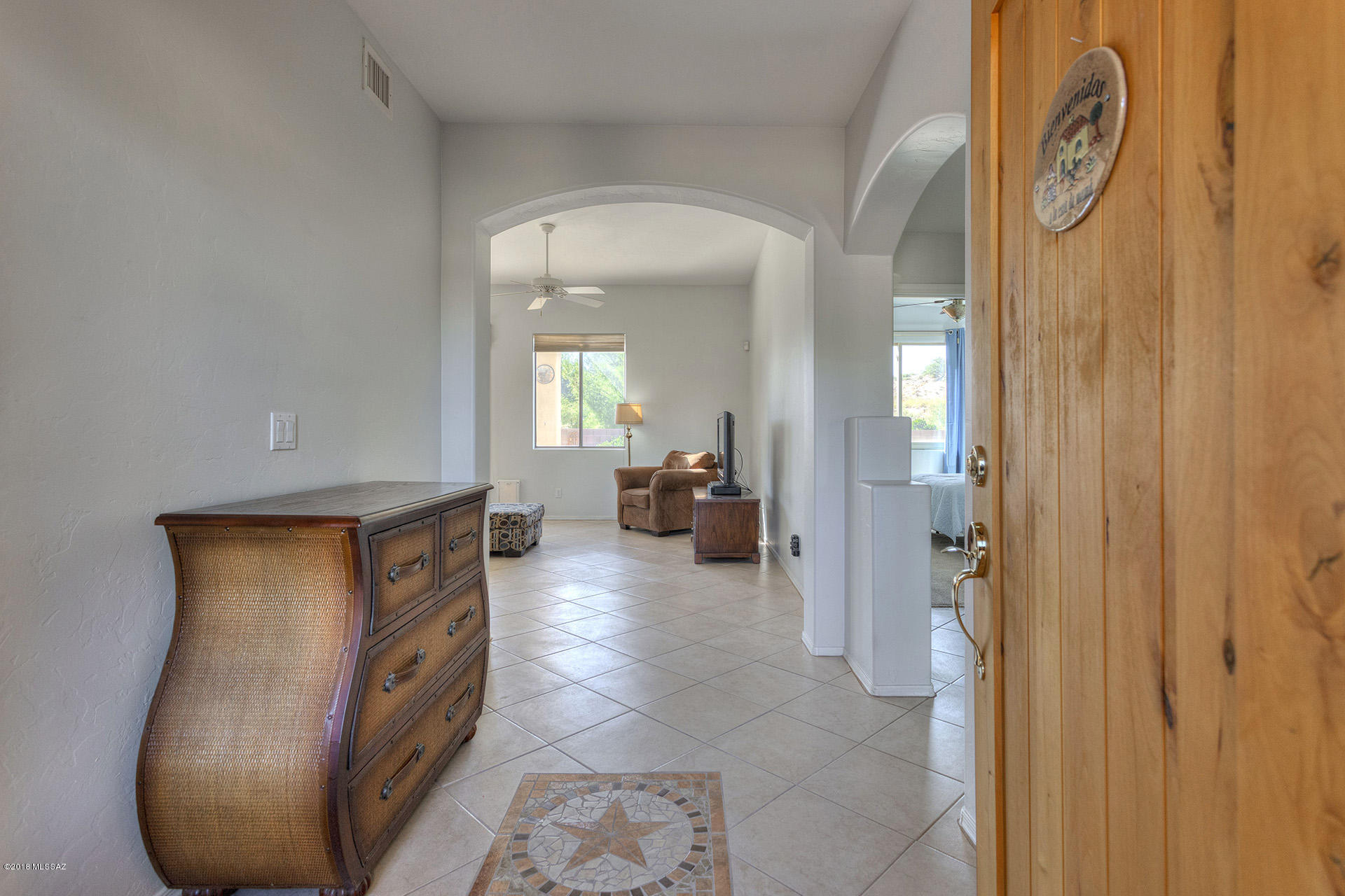 573 Pyramid Point Court Oro Valley, AZ 85737 - Photo 3 of 21