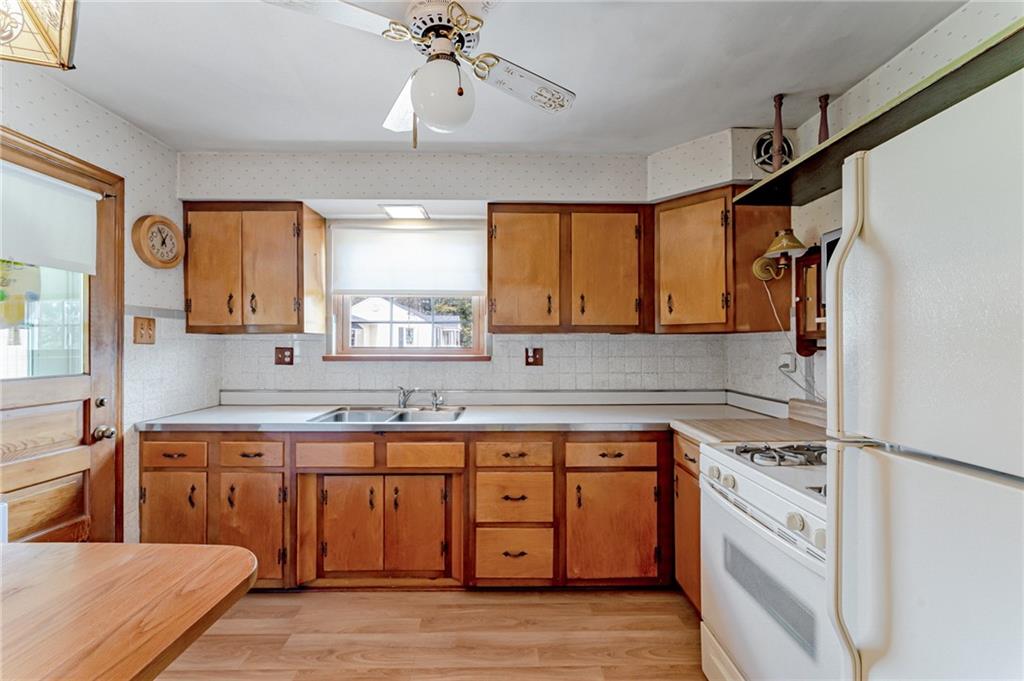 217 Ridge Road Sewickley, PA 15143 - Photo 9 of 22 Gallery Image 9