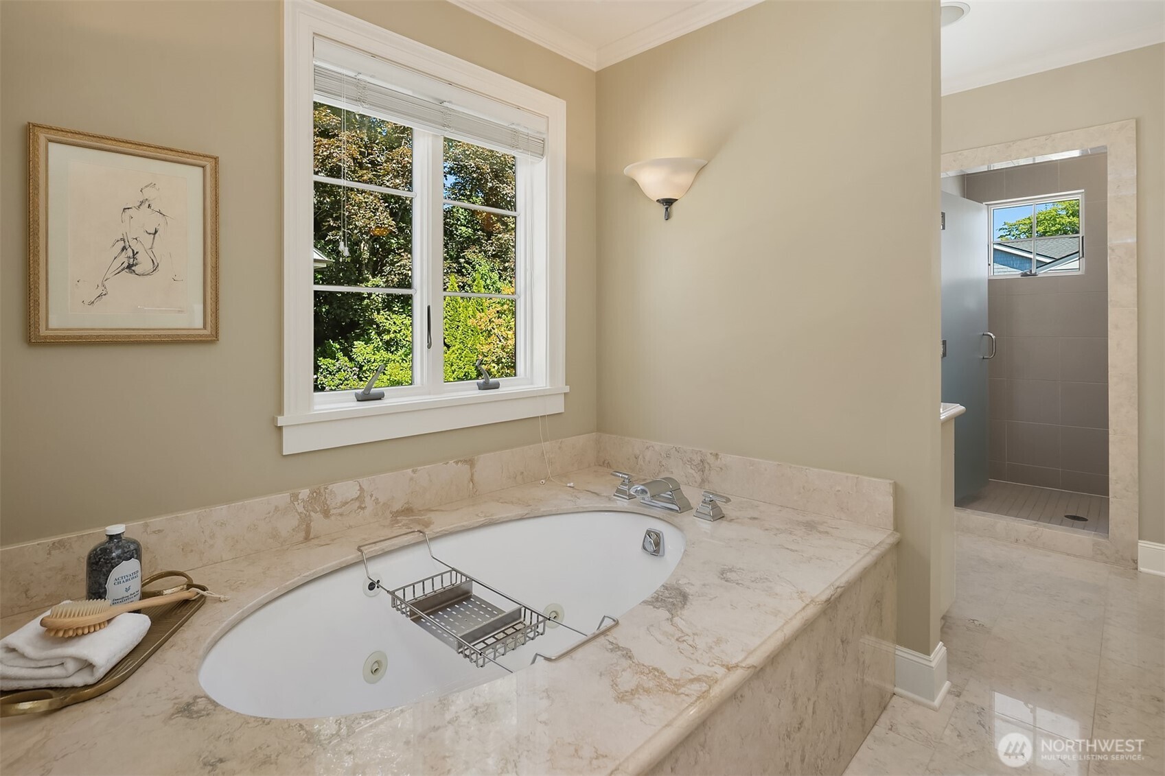 5506 Northeast Penrith Road Seattle, WA 98105 - Photo 23 of 40