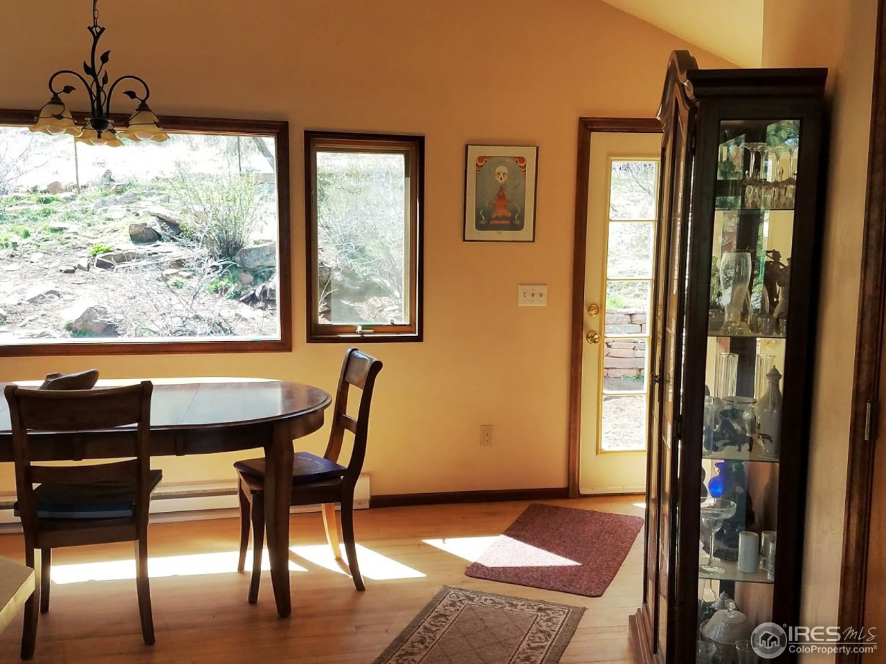 364 Jasper Drive Lyons, CO 80540 - Photo 7 of 14 Eat-in kitchen