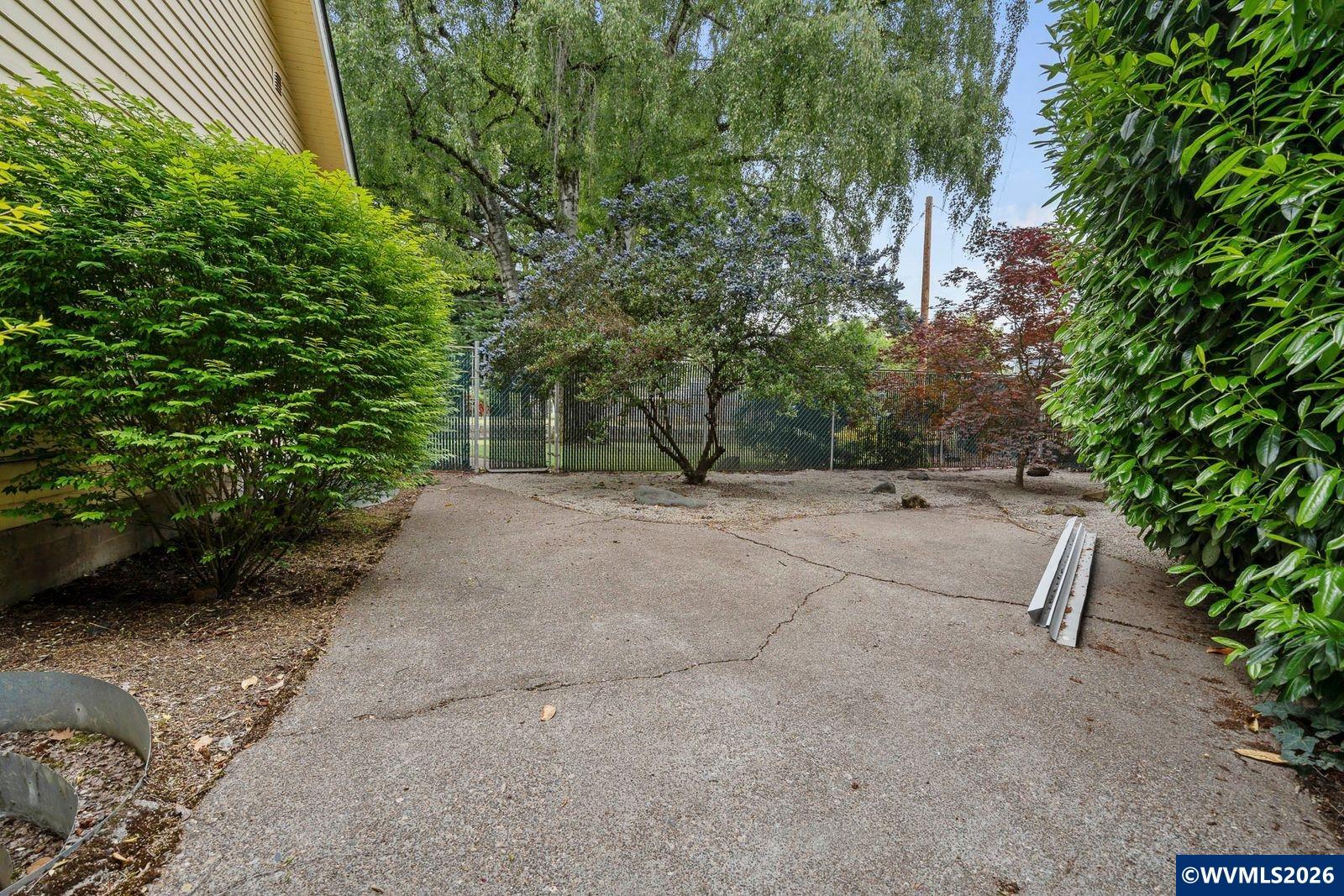 1625 Chemawa Road North Keizer, OR 97303 - Photo 42 of 50