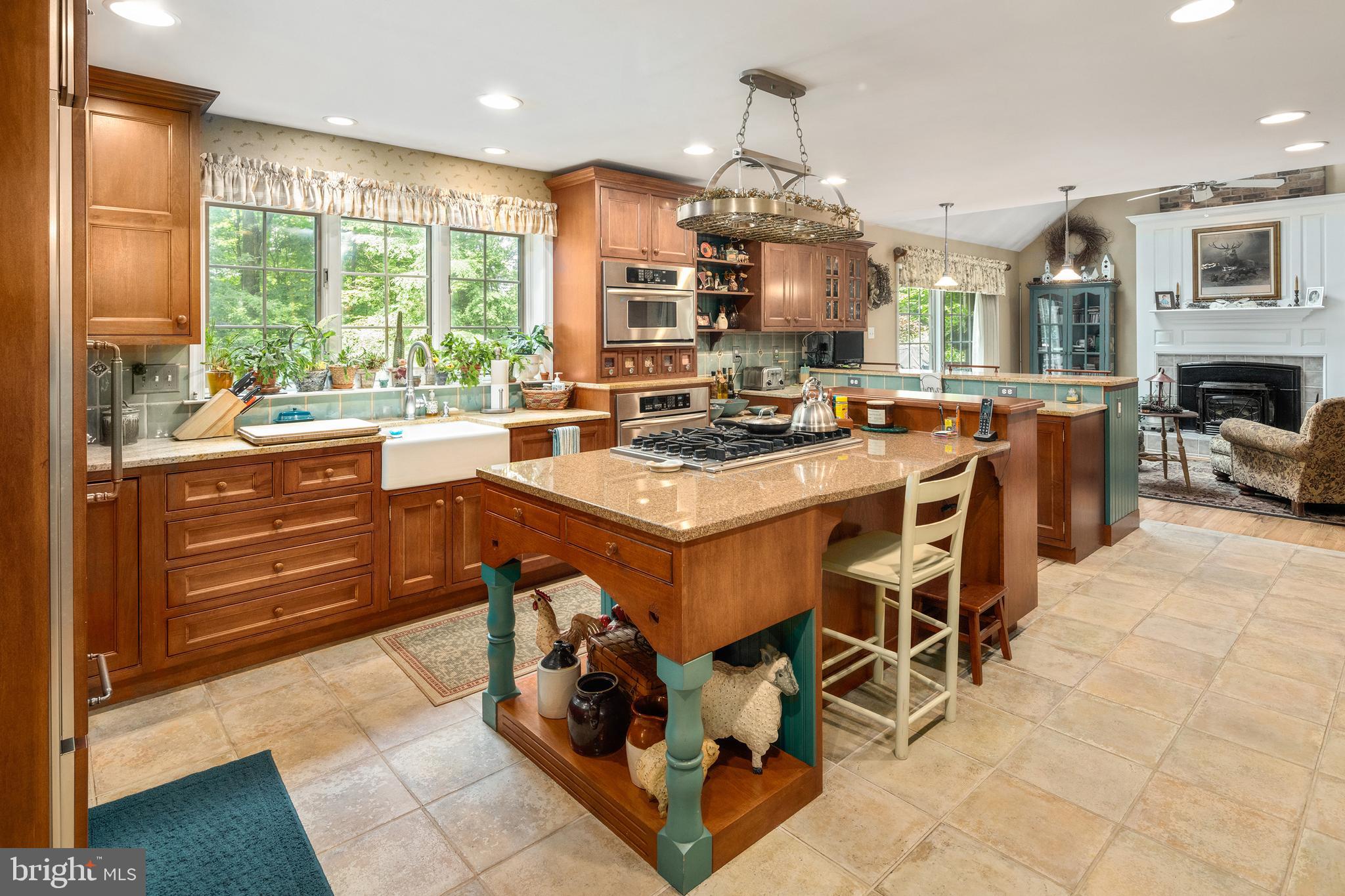2921 Snake Hill Road Doylestown, PA 18902 - Photo 9 of 35 Kitchen and Great Room for entertaining
