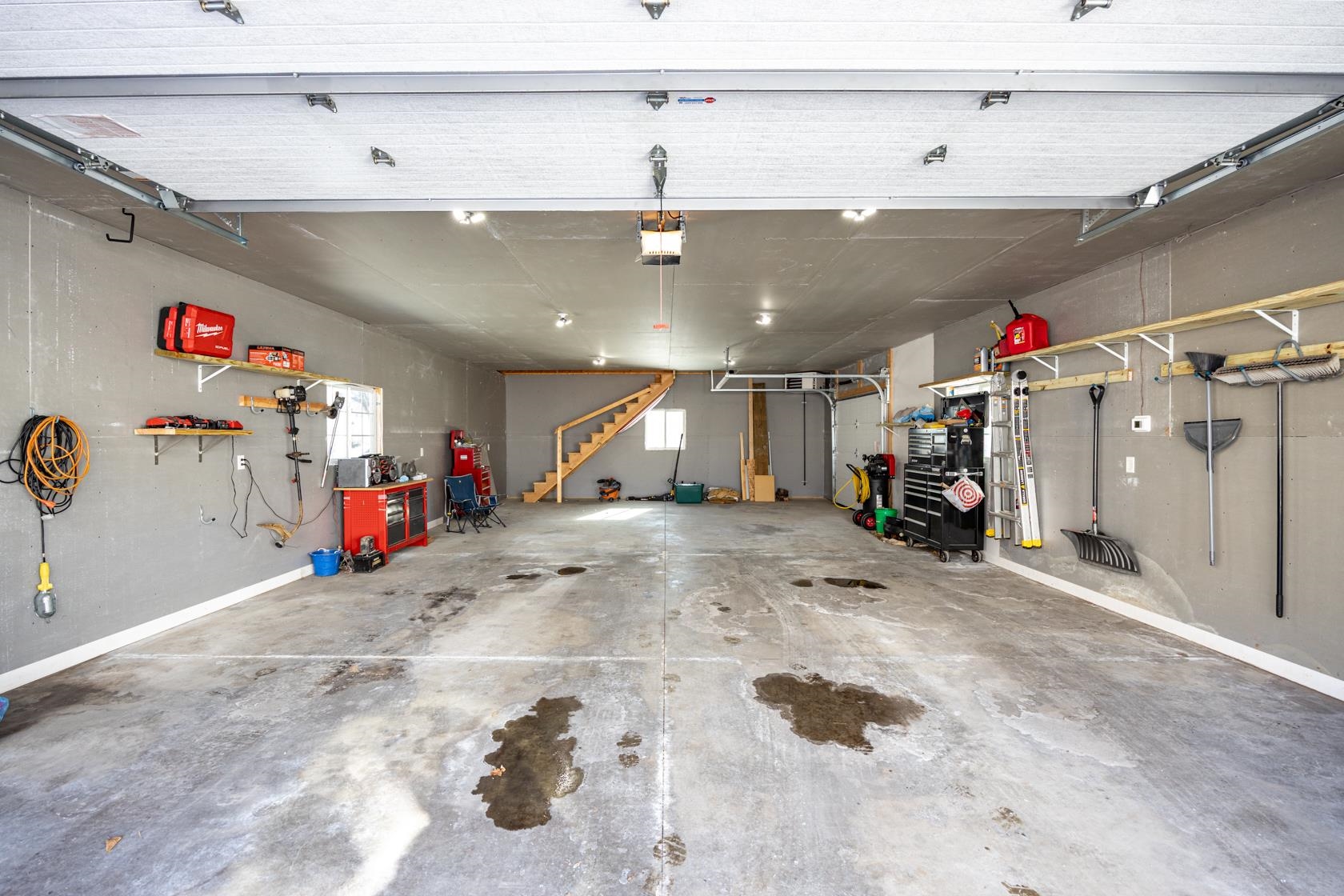 1429 East Gunn Street Appleton, WI 54915 - Photo 8 of 24