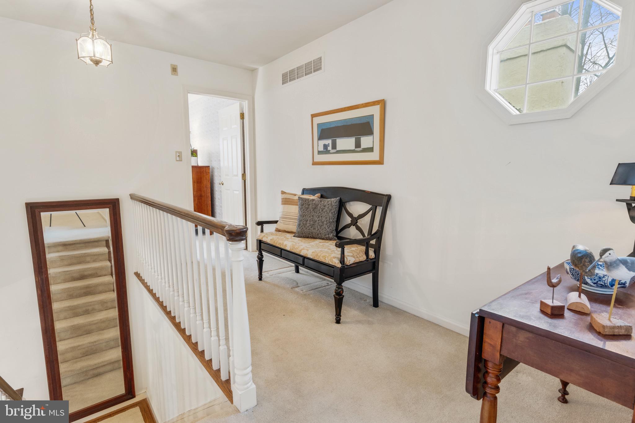 407 Round Hill Road Wayne, PA 19087 - Photo 20 of 39