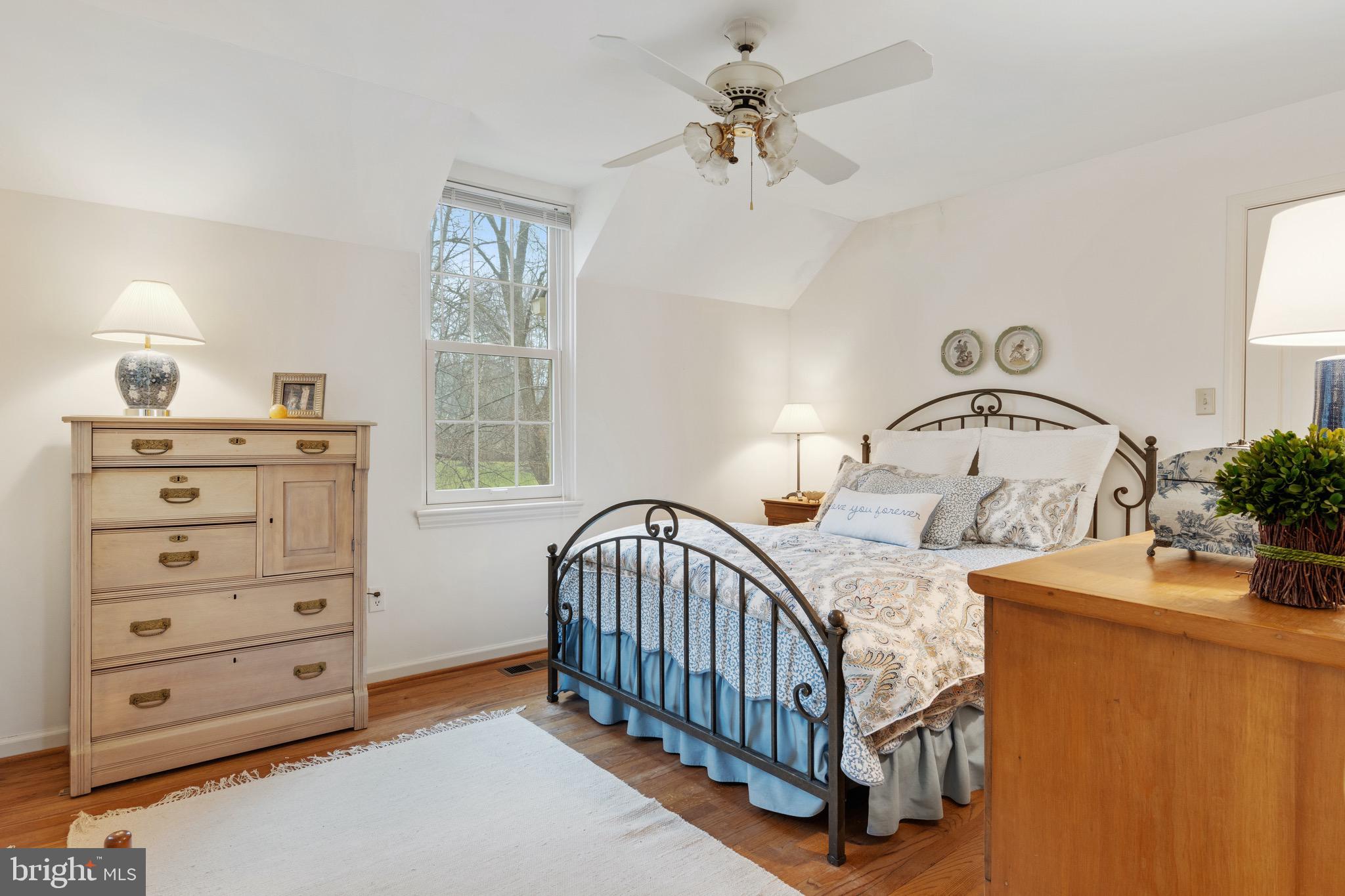407 Round Hill Road Wayne, PA 19087 - Photo 30 of 39 BEDROOM #3