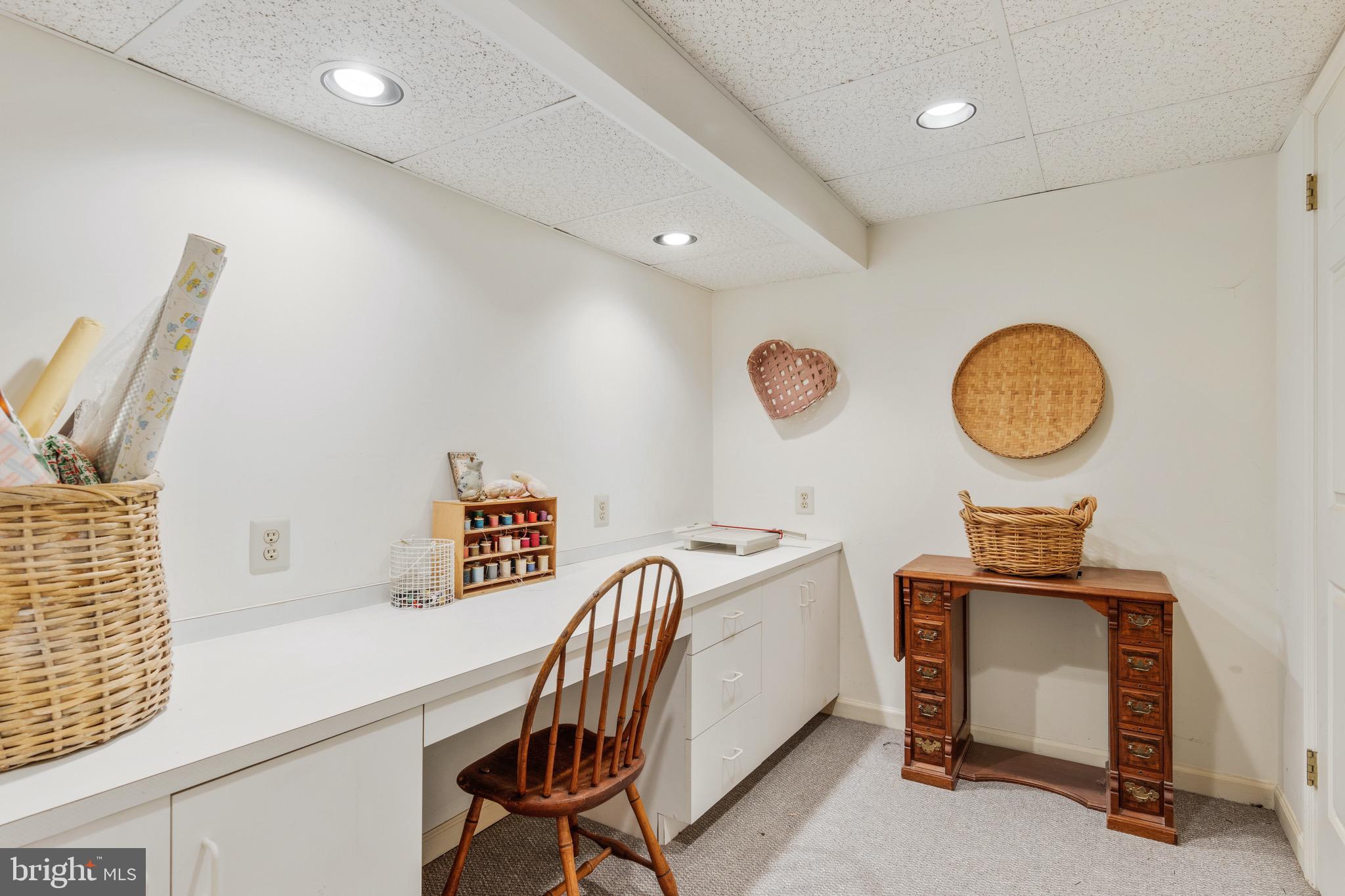 407 Round Hill Road Wayne, PA 19087 - Photo 36 of 39