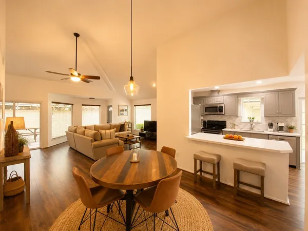 $2,400 | 8310 Spring Wind Drive, Houston, TX 77040