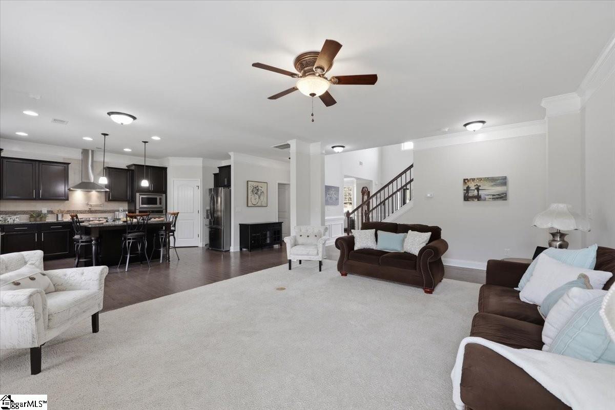 219 Redmont Court Simpsonville, SC 29680 - Photo 11 of 36
