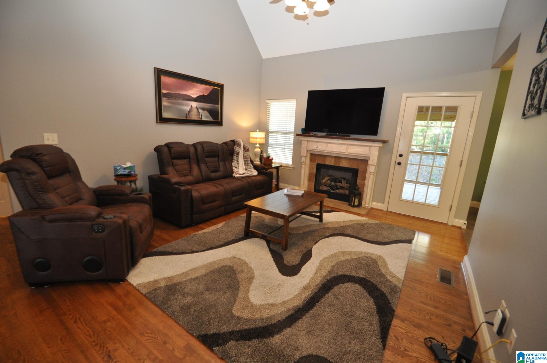 445 Ramsgate Drive Alabaster, AL 35114 - Photo 4 of 22