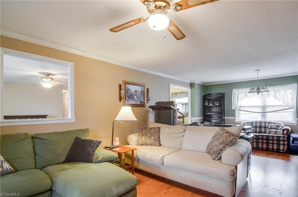 1610 Bunker Hill Sandy Ridge Road Kernersville, NC 27284 - Photo 6 of 27 Look through to living room and entry to kitchen