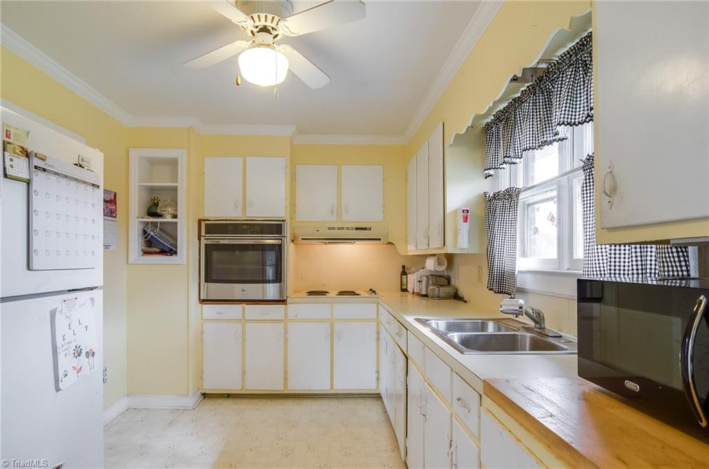 1610 Bunker Hill Sandy Ridge Road Kernersville, NC 27284 - Photo 8 of 27 Gallery Image 8