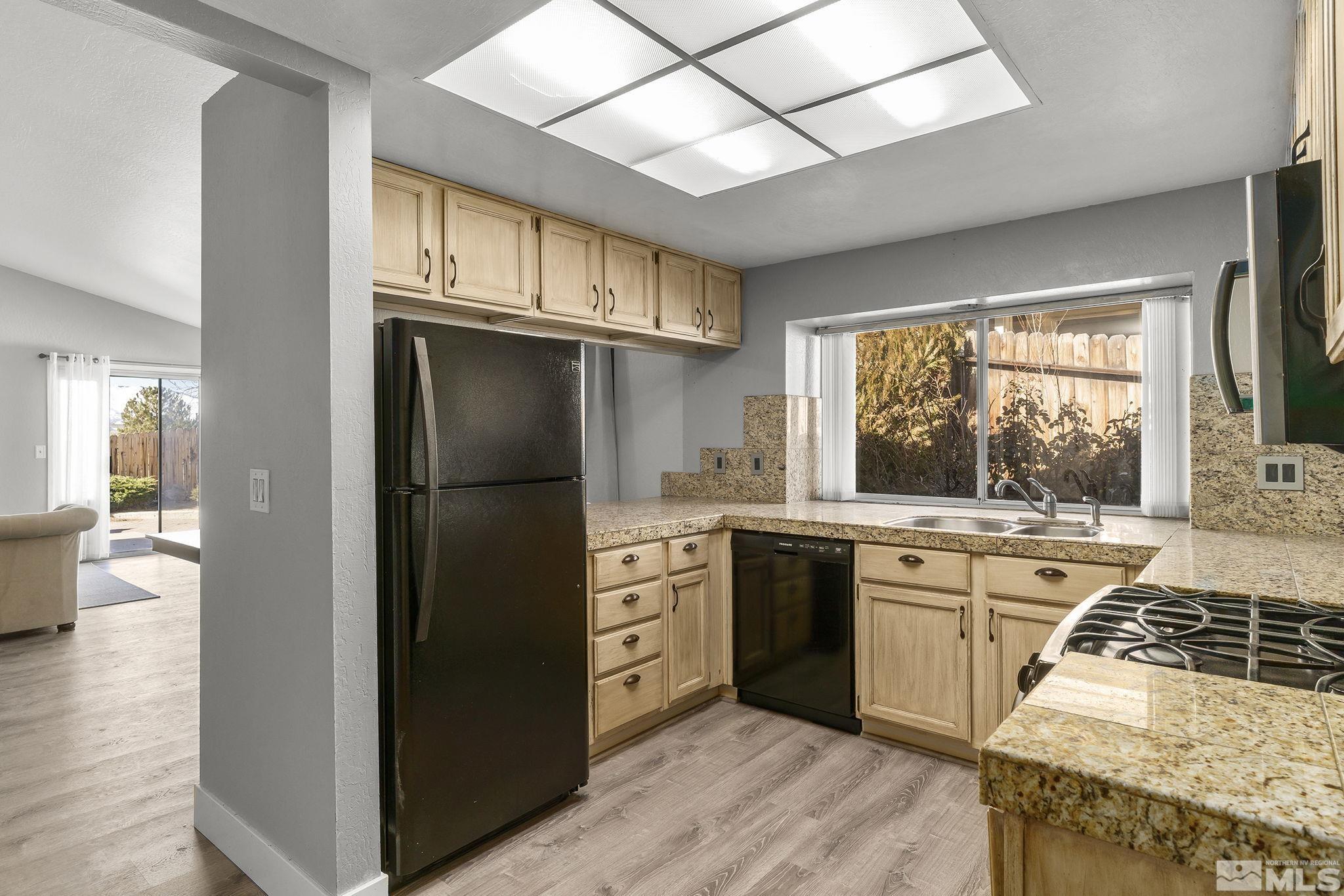 5124 Driftstone Avenue Reno, NV 89523 - Photo 11 of 13 Photo 11