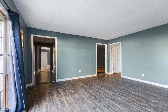 $234,900 | 230 Parkview Drive, Whiteland, IN 46184