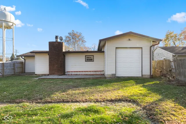 $234,900 | 230 Parkview Drive, Whiteland, IN 46184