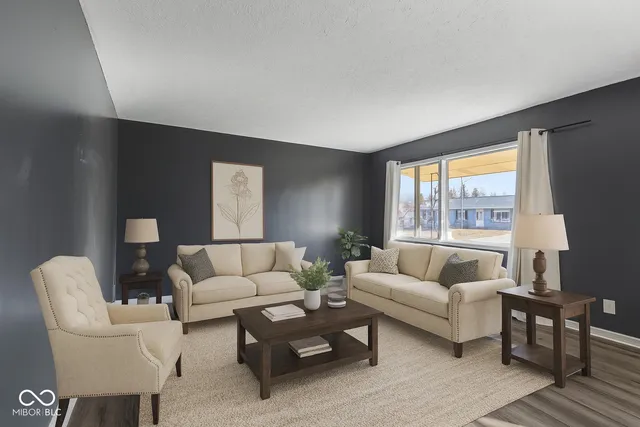 $234,900 | 230 Parkview Drive, Whiteland, IN 46184