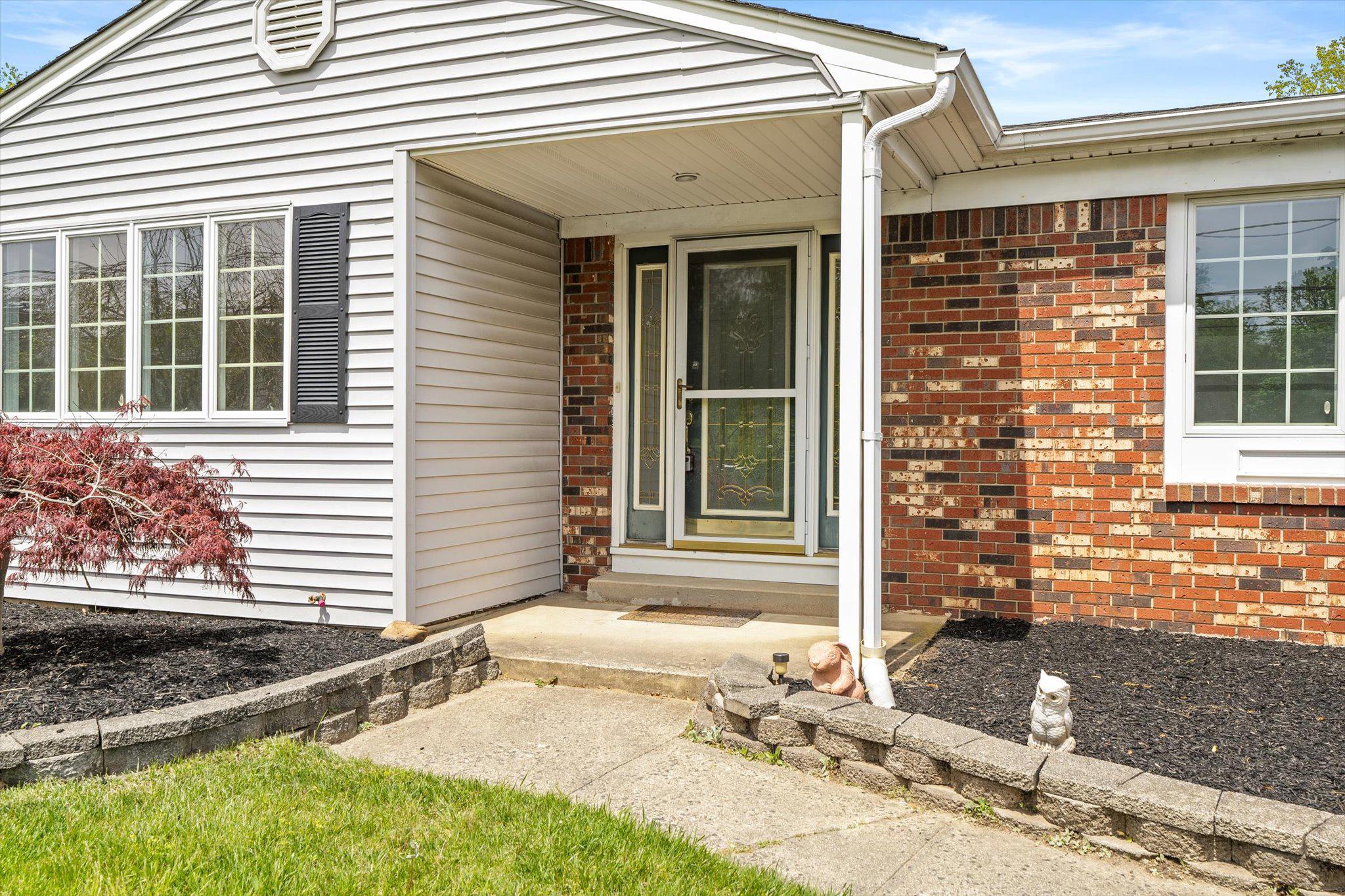 406 Flock Road Hamilton, NJ 08619 - Photo 2 of 40 Charming entryway