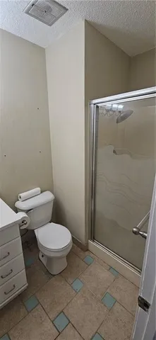 $350,000 | 900 North Walker Lane, Olathe, KS 66061