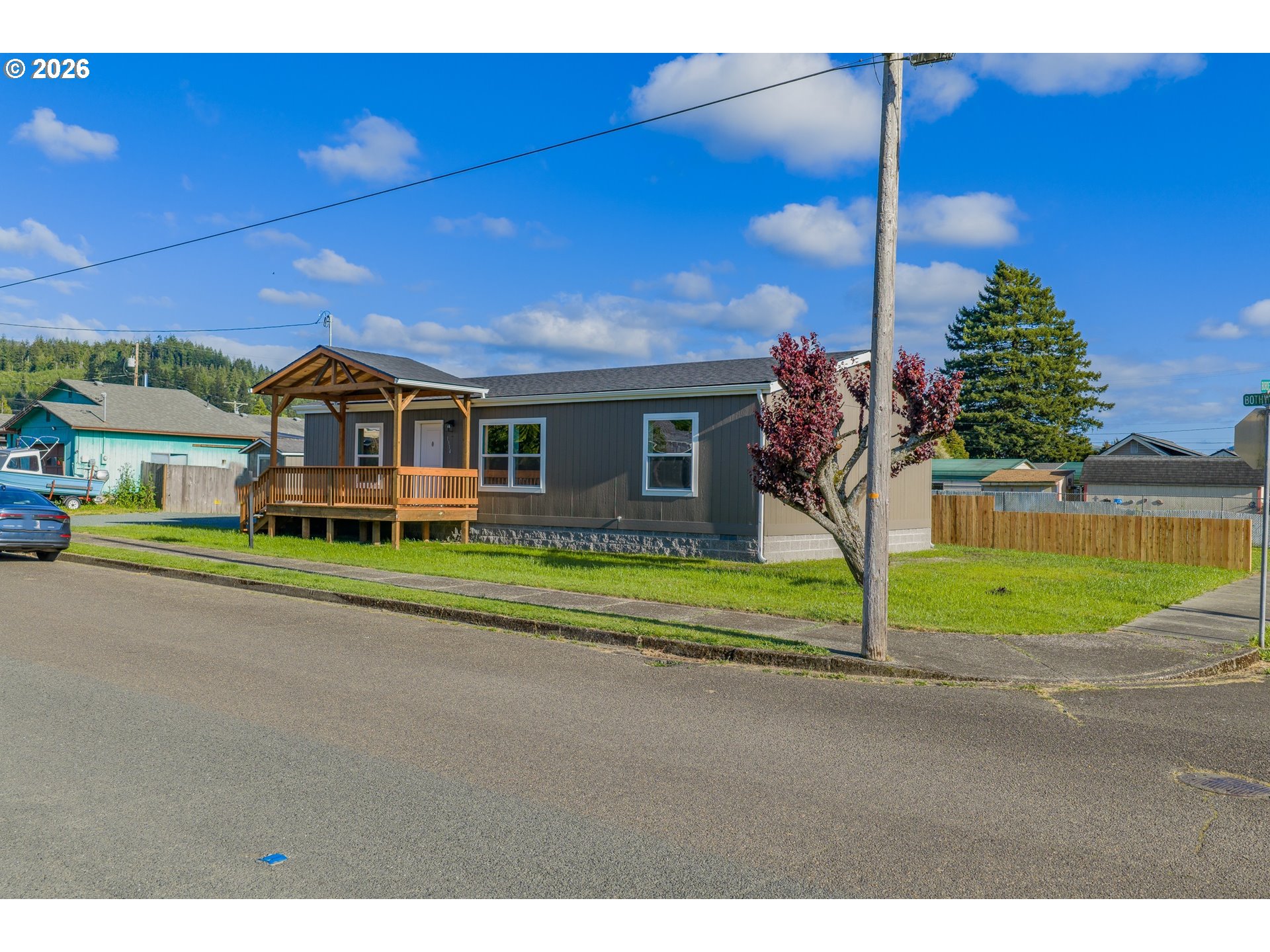 1314 Bothwick Street Myrtle Point, OR 97458 - Photo 32 of 37