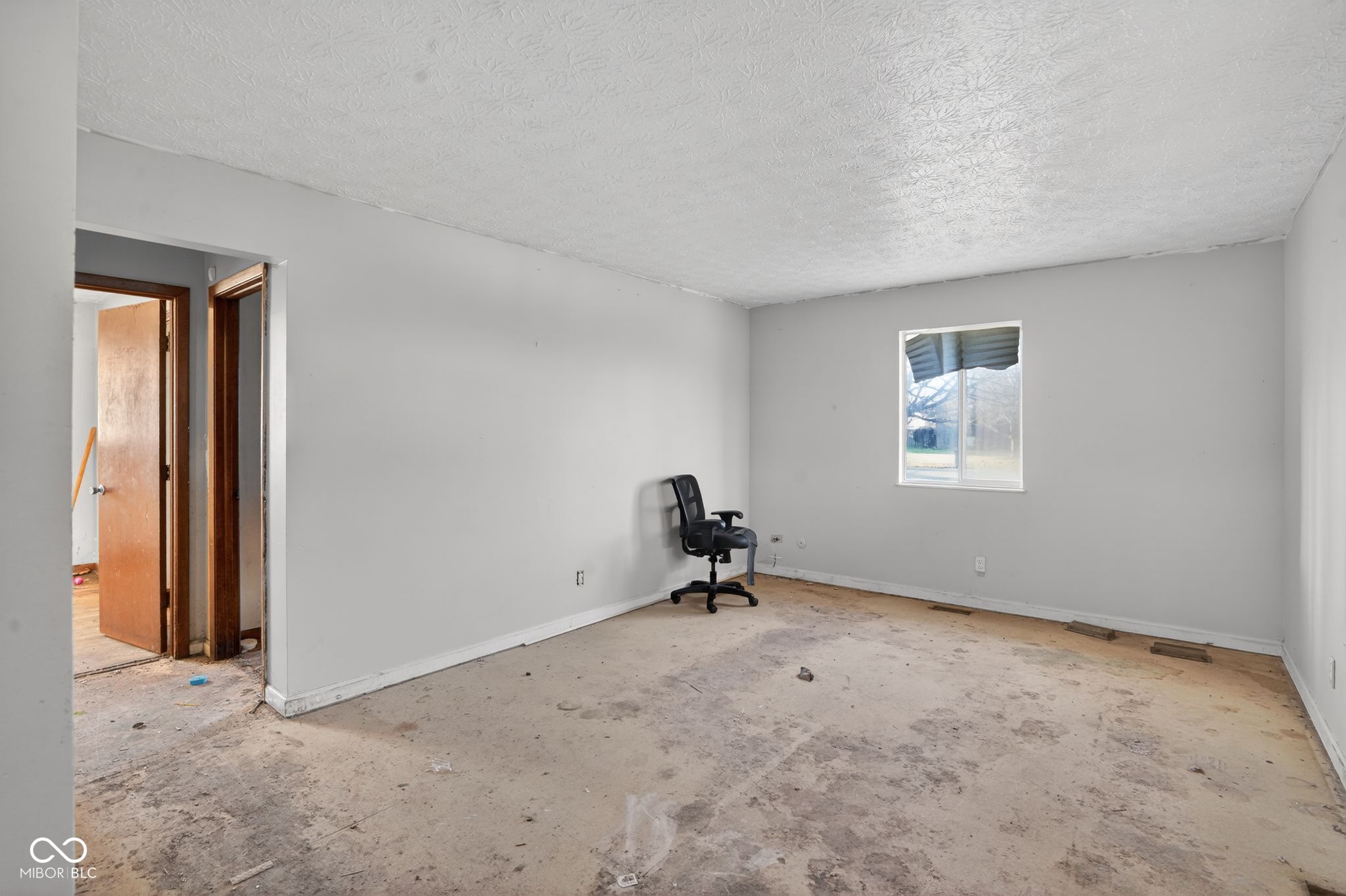 7230 West Green Springs Road Indianapolis, IN 46214 - Photo 5 of 21